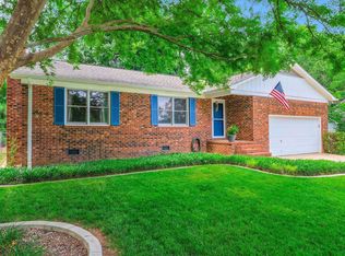 108 Hancock Ln, Greer, SC 29650