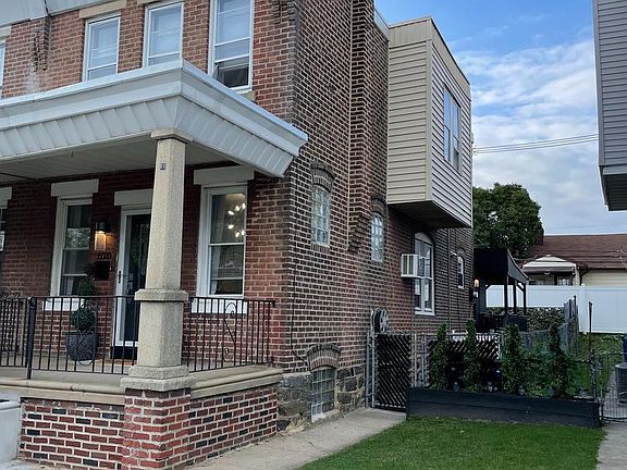 2nd image of 6020 Montague St