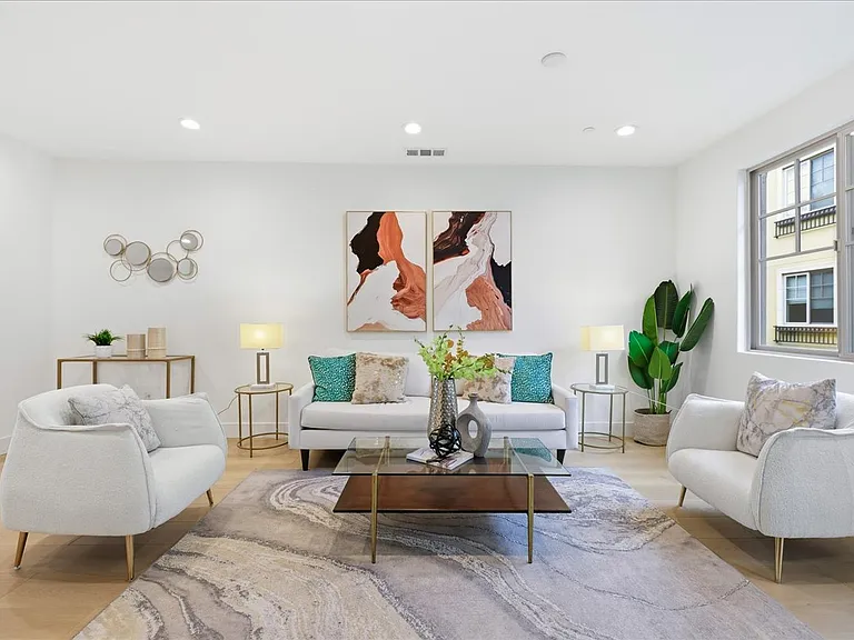 270 Ariana Pl — Photo 7