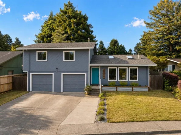 1400 Leslie Rd, Eureka, CA 95503