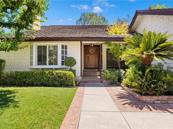 11934 Rexbon Rd, Granada Hills, CA 91344