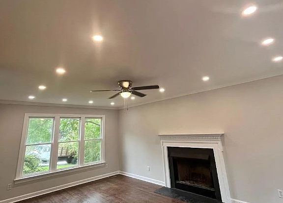 2nd image of 4200 Medlar Ln