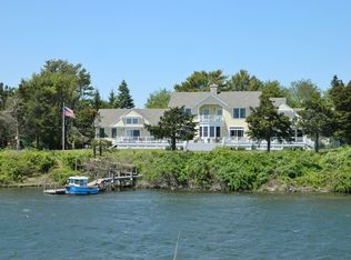 68 Grays Point Rd, Charlestown, RI 02813