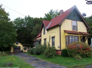 56 High St, Waterville, ME 04901