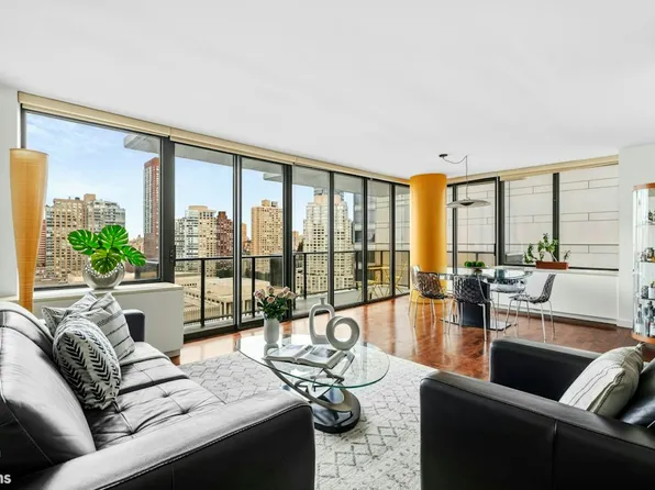 161 West 61st Street image 1 of 19