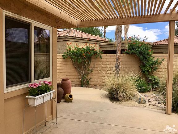 Front Courtyard under Pergola