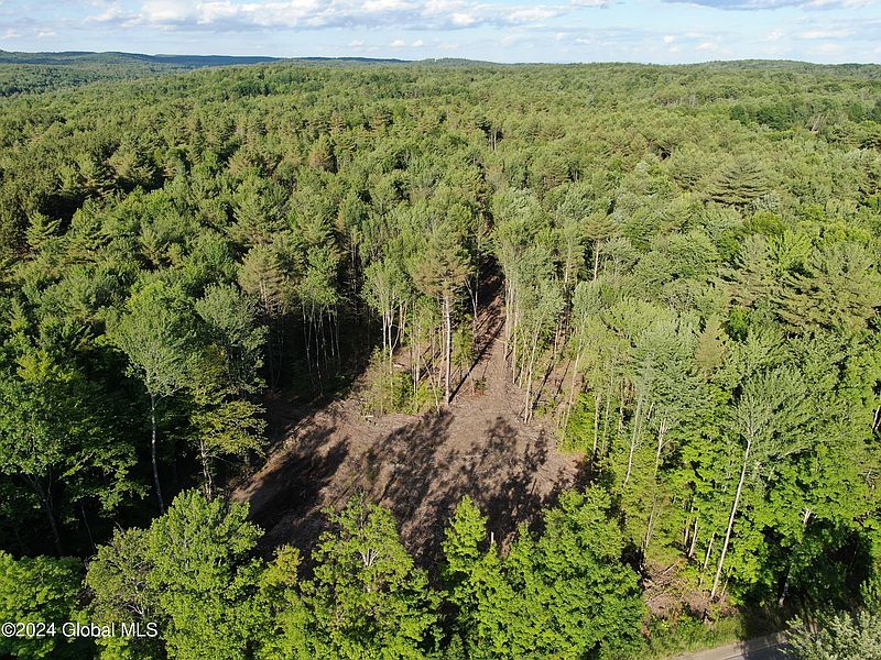 3rd image of 356 Southline Road