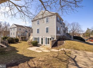 2870 Madeira Ct, Woodbridge, VA 22192