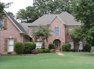 1727 Lisson Ln, Collierville, TN 38017