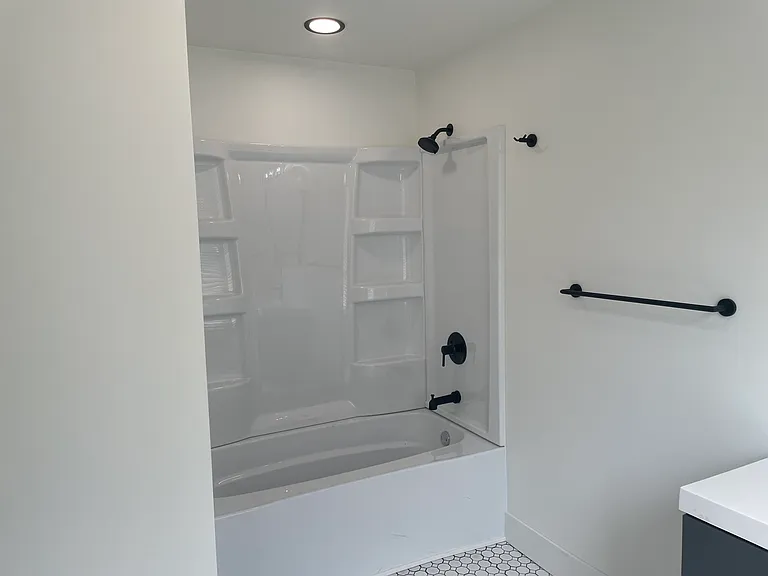 4424 Pierce St — Photo 18