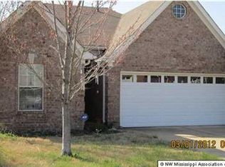 8217 Clubview Dr, Olive Branch, MS 38654
