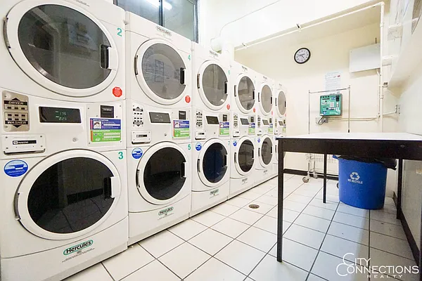 Rented by City Connections Realty | media 12