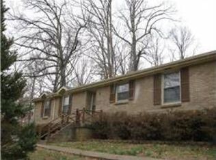 1869 Mimi Rd, Clarksville, TN 37040