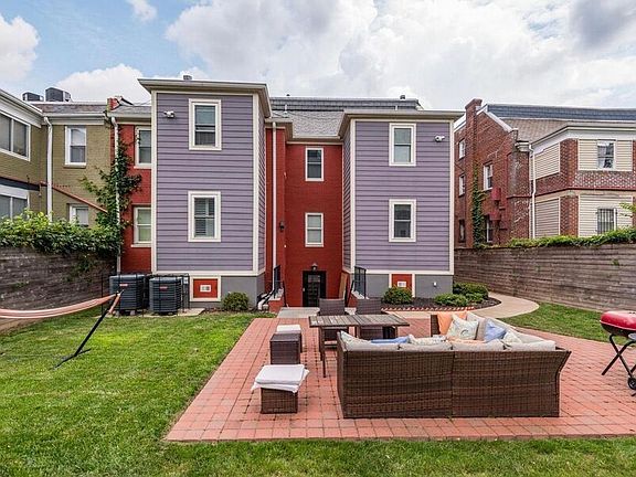3rd image of 1239 Simms Pl NE Unit 5
