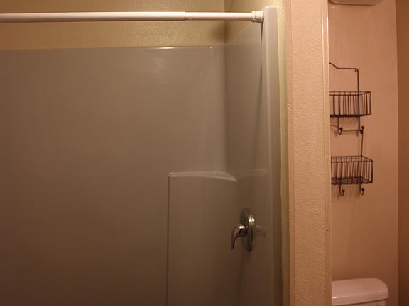 5th image of 2337 Yellowstone Ave