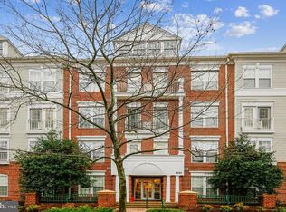 300 King Farm Blvd R-UNIT 9-303, Rockville, MD