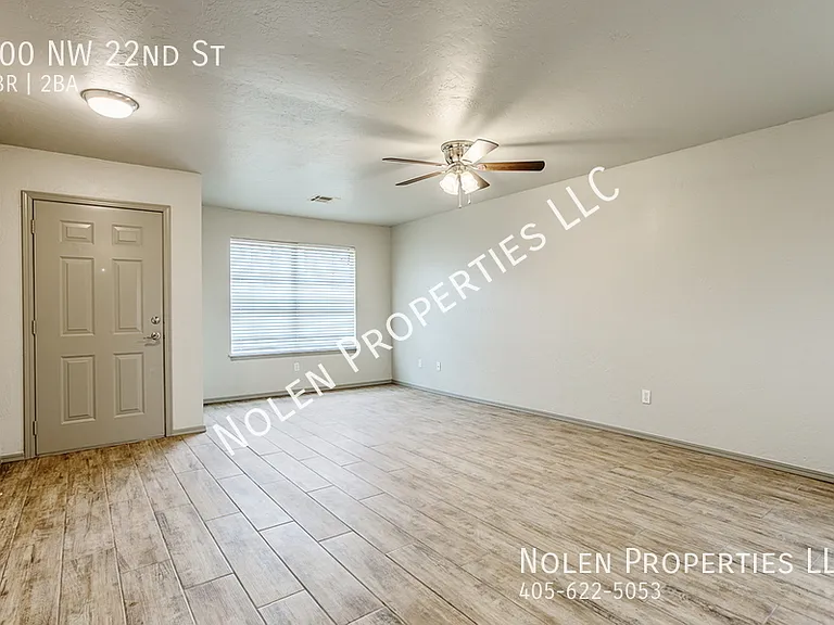 800 NW 22nd St — Photo 9
