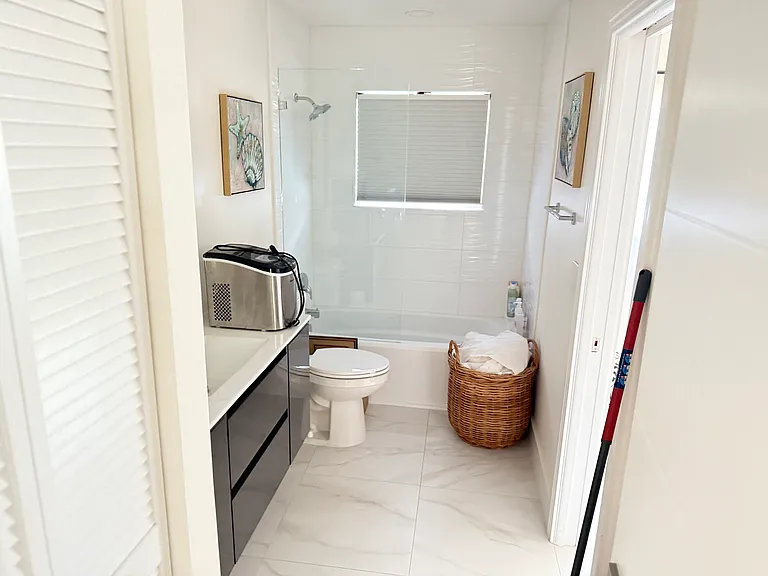 621 SE 5th Ct — Photo 7