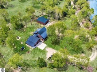 3733 S Reynolds Rd, Thompsonville, MI 49683