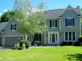 9131 Brentwood Trl, Woodbury, MN 55125