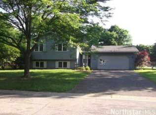 9190 91st St S, Cottage Grove, MN 55016