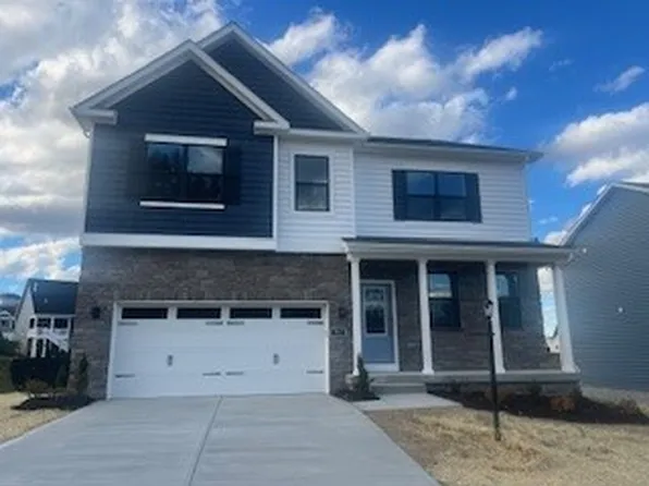 317 Stately Ct, Valencia, PA 16059