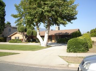1280 N Arroyo Blvd, Pasadena, CA 91103