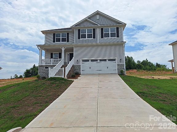 2nd image of 152 Kerr Walk Dr #24