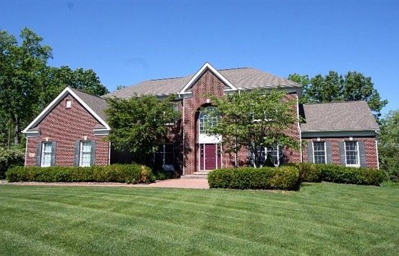3rd image of 2087 Whispering Woods Ct