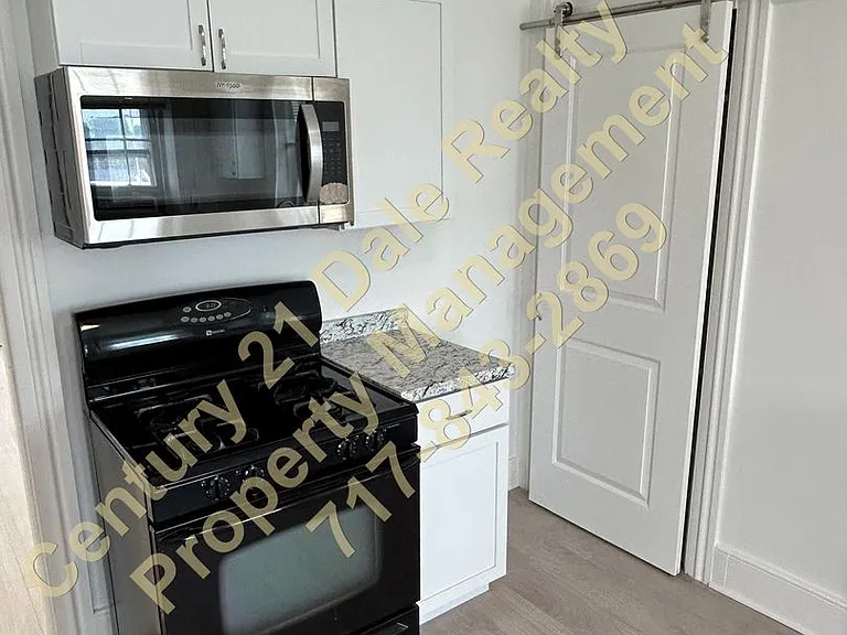 5 N Main St — Photo 9