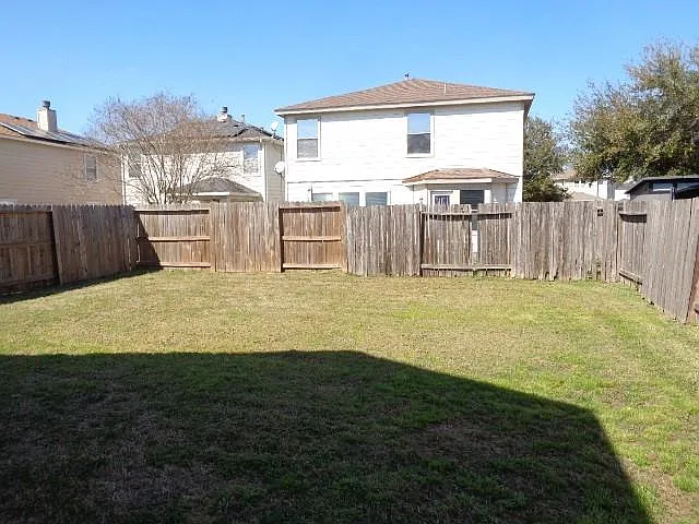 11310 Seven Sisters Dr — Photo 20