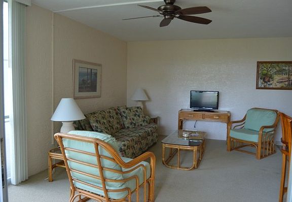 4th image of 75-6016 Alii Dr APT 315