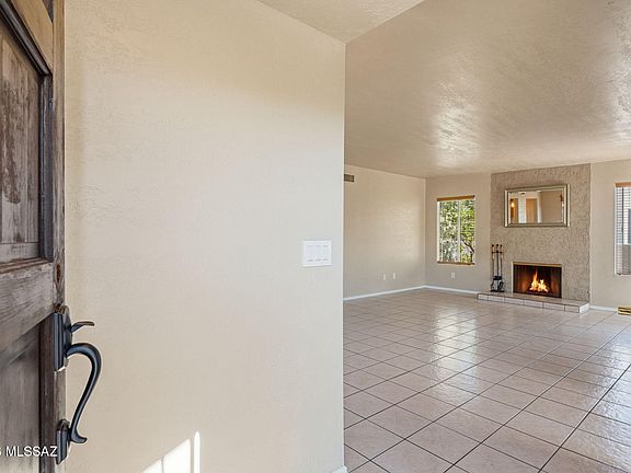 5th image of 5420 N La Casita Dr