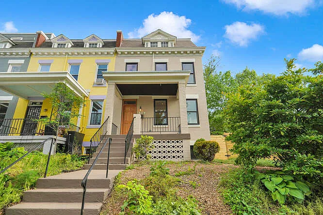 734 Taylor St NW
