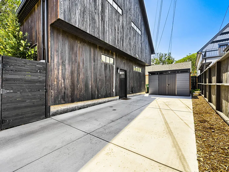 1847 W 35th Ave — Photo 7