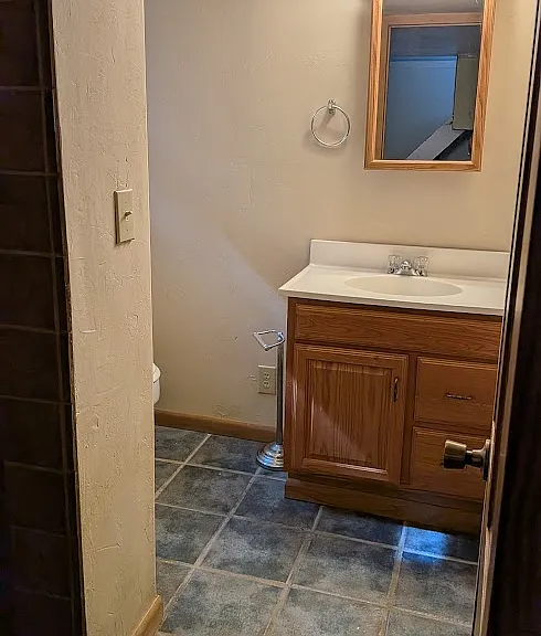 4859 Burt St — Photo 21