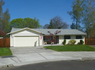 3606 SE Stott Ct, Troutdale, OR 97060