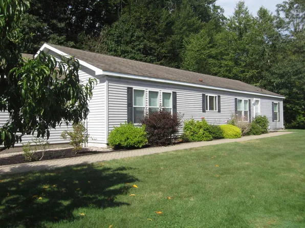 46 Caslyn Drive, Eliot, ME 03903