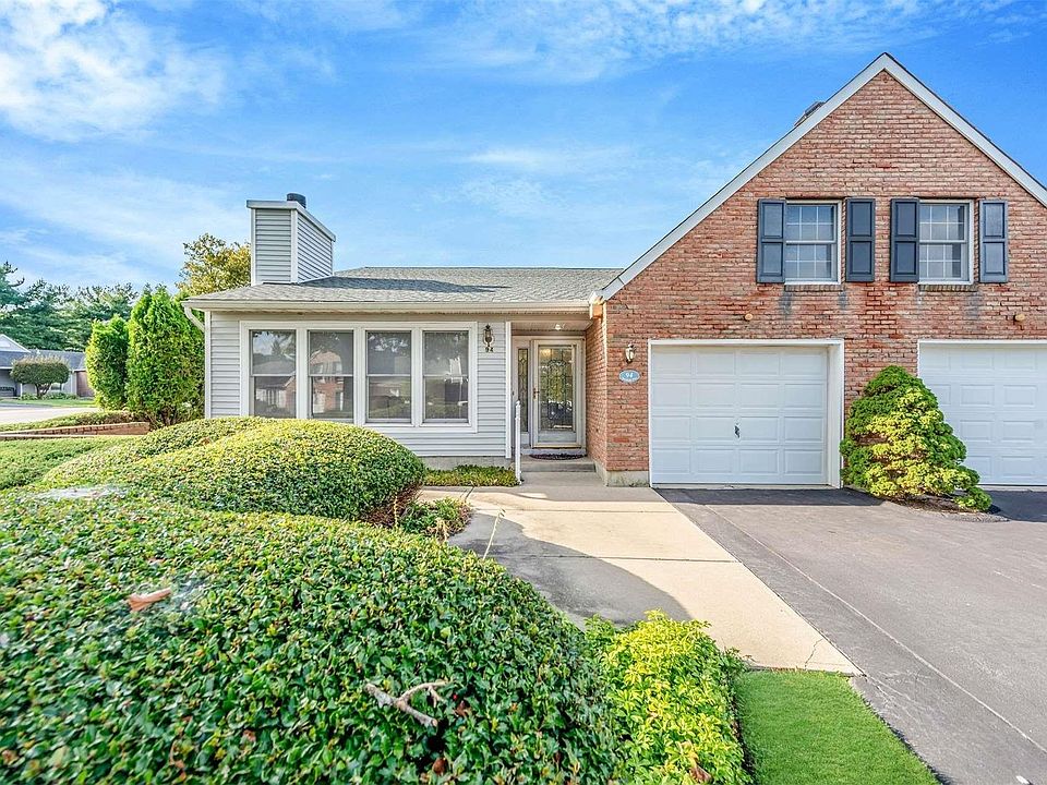 1st image of 94 Hearthside Drive #94