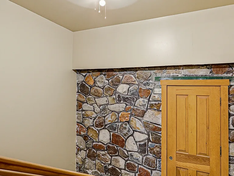 1406 Wyoming Ave #1 — Photo 29