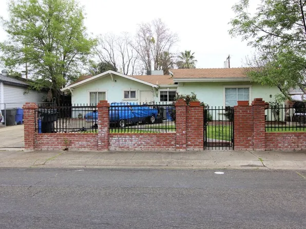 7451 Red Willow St, Sacramento, CA 95822