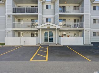 309A Cree Cres #301, Saskatoon, SK S7K7Y3