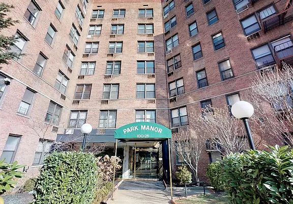 4th image of 10025 Queens Blvd APT 5L