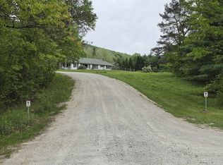 1011 Townline Road, Mendon, VT 05701