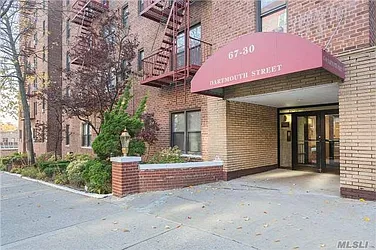 Sold by Nest Seekers International