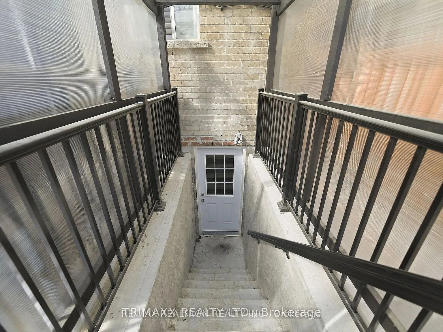 2 bed, $1,800 — Photo 3