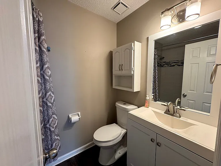 1216 Jacksons Hill Rd — Photo 24