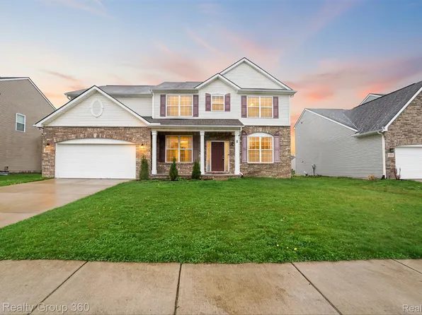 1197 Secretariat Way, Howell, MI 48843