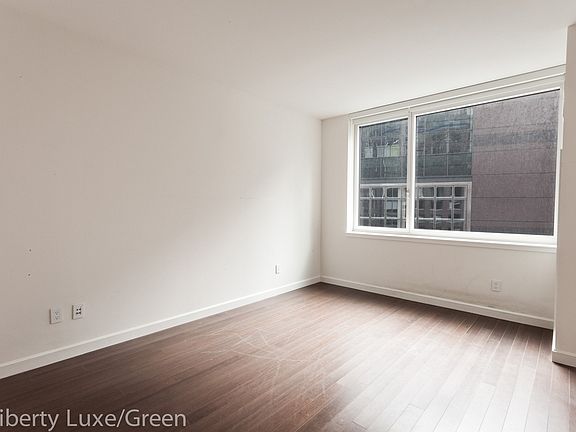 5th image of 200 N End Ave APT 6R