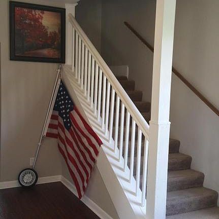 2nd image of 2558 Calvin St